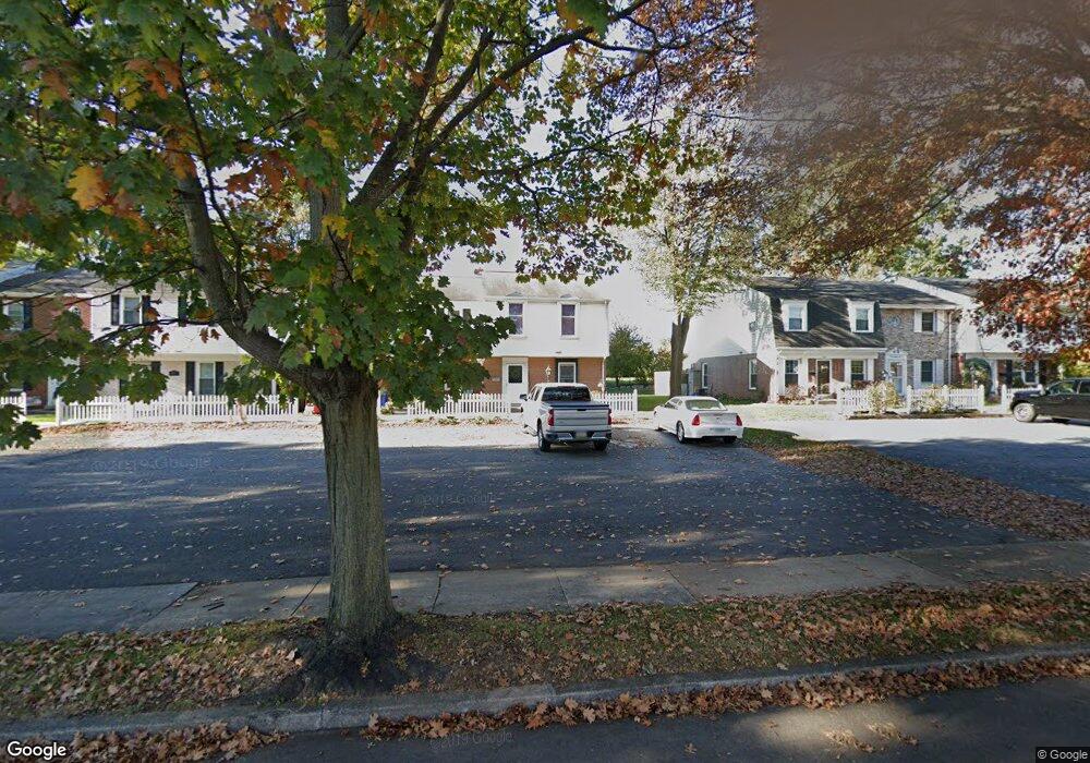 983 E Maple St, Palmyra, PA 17078 - photo 1