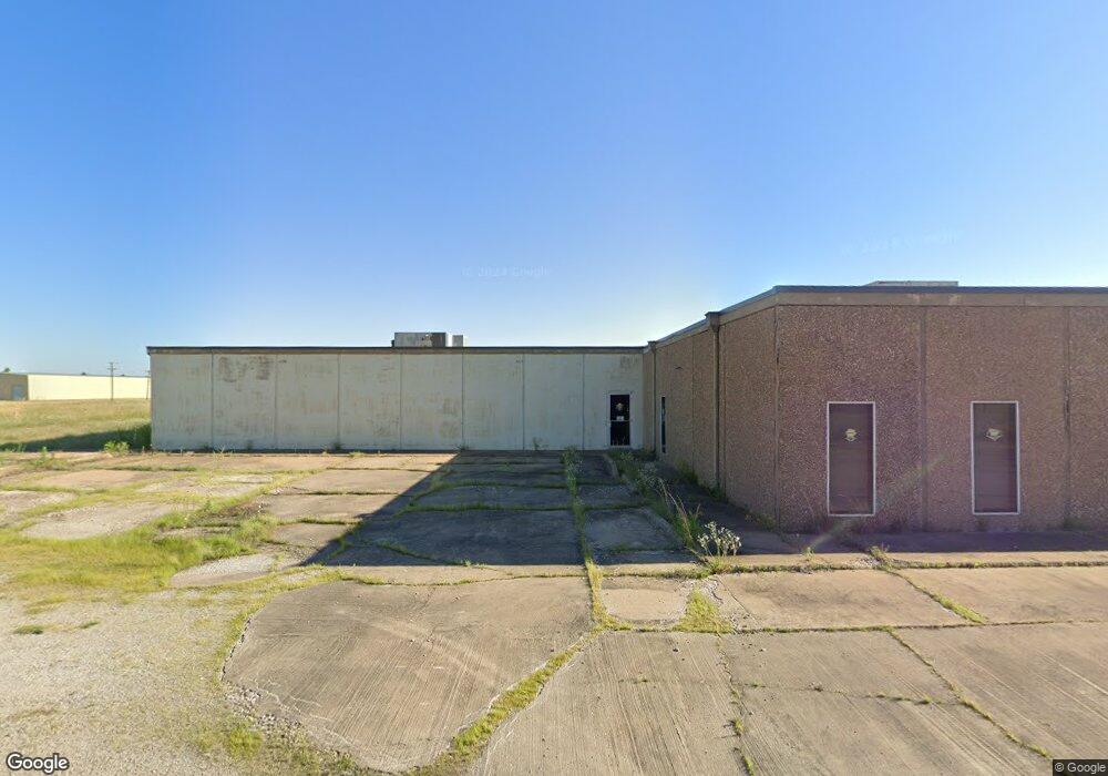 624 E Eseco Rd, Cushing, OK 74023 - photo 1