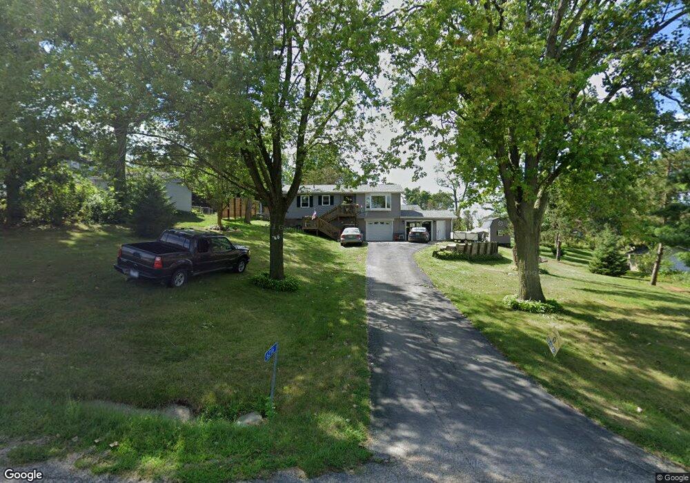 6216 Highview Dr SE, Cedar Rapids, IA 52403 - photo 1