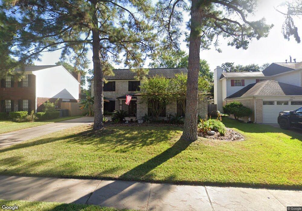 7806 Sunny Ridge Dr, Houston, TX 77095 - photo 1