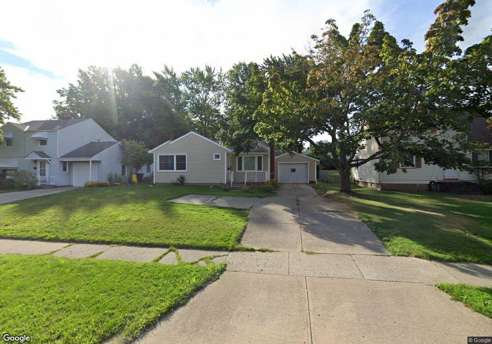 29308 Ridge Rd, Wickliffe, OH 44092 - photo 1