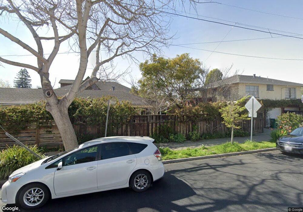 2686 Mabel St, Berkeley, CA 94702 - photo 1