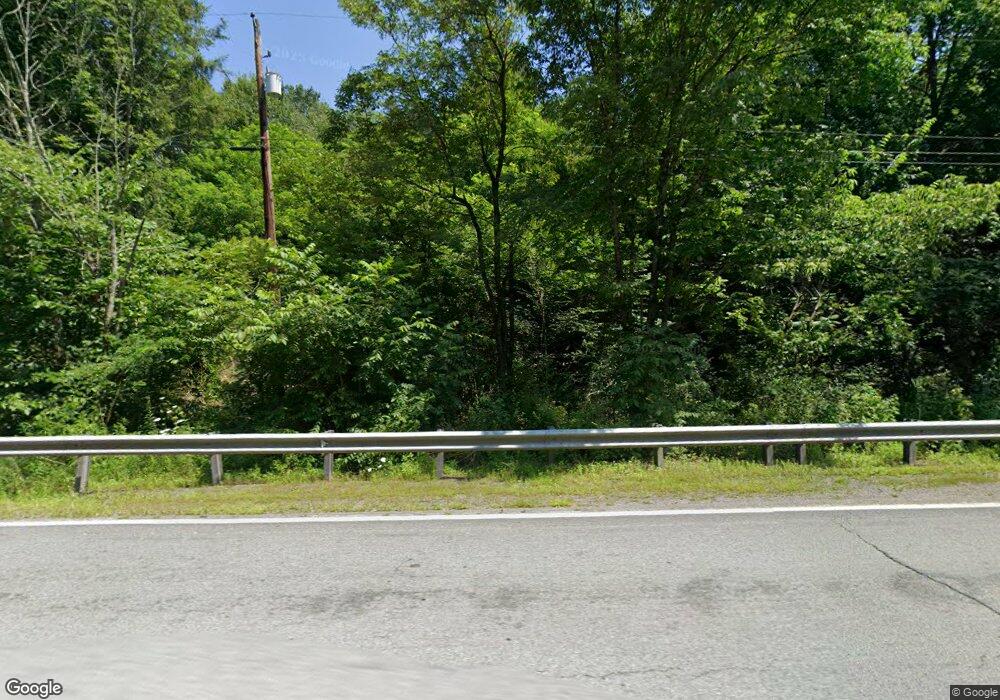 5021 Beagle Hollow Ln, Honesdale, PA 18431 - photo 1