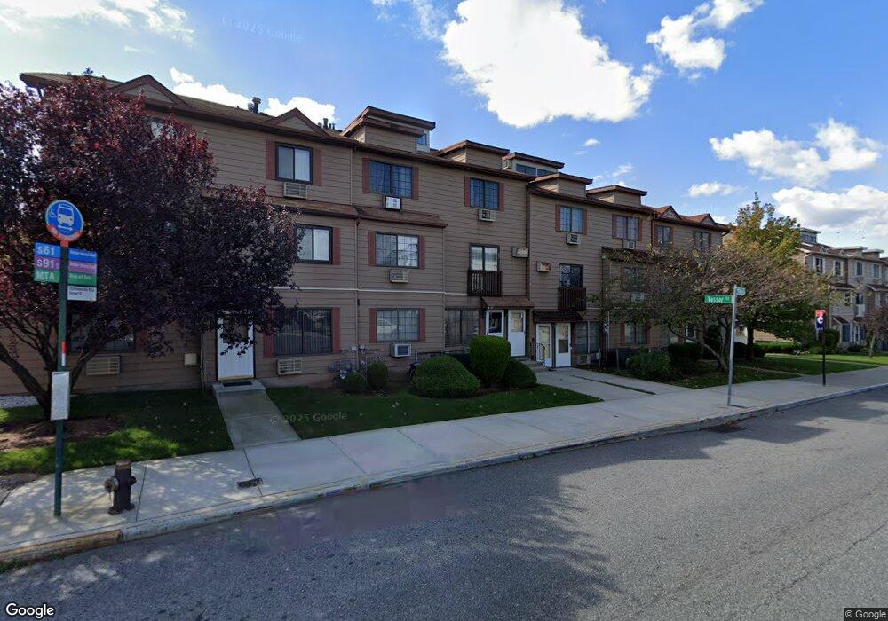 170 Richmond Hill Rd unit A, Staten Island, NY 10314 - photo 1