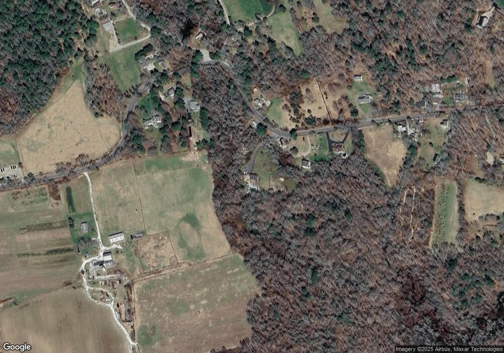 1 Destruction Ln, South Dartmouth, MA 02748 - photo 1