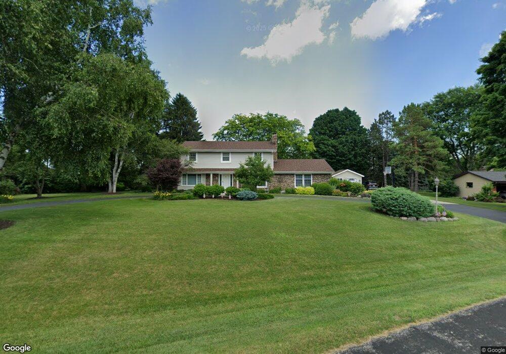 W255N5664 Wrendale Ct, Sussex, WI 53089 - photo 1