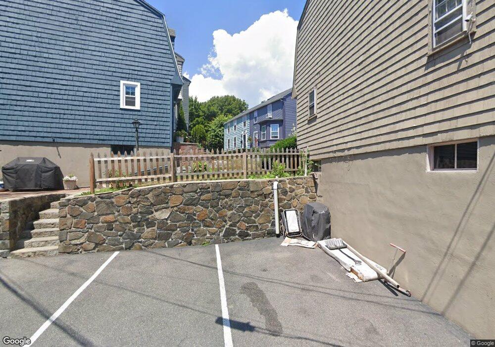 3 Frost Ln, Marblehead, MA 01945 - photo 1