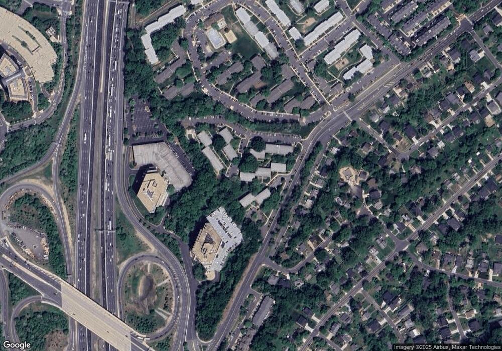 7839 Enola St unit 201, McLean, VA 22102 - photo 1