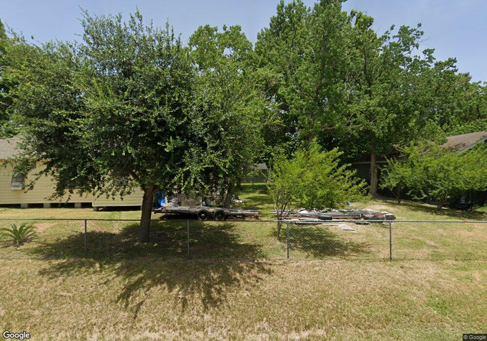 1054 Marcolin St, Houston, TX 77088 - photo 1