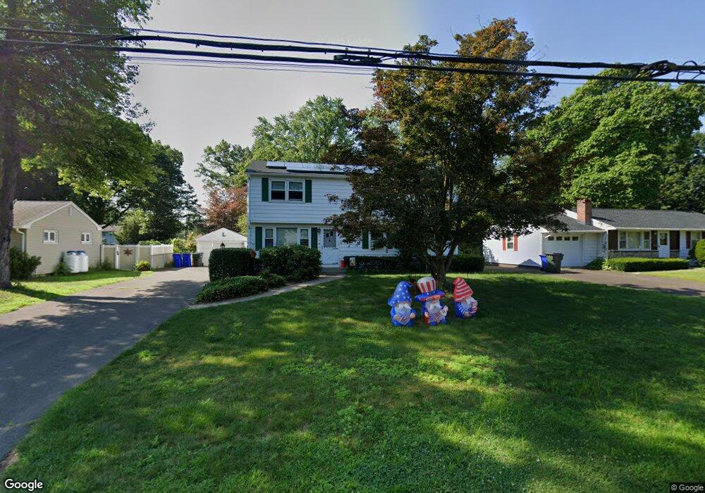 27 Garry Rd, Windsor Locks, CT 06096 - photo 1