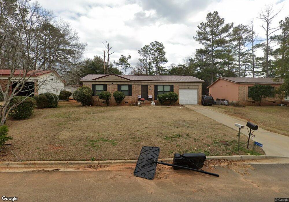 228 Burton Cir, Americus, GA 31719 - photo 1