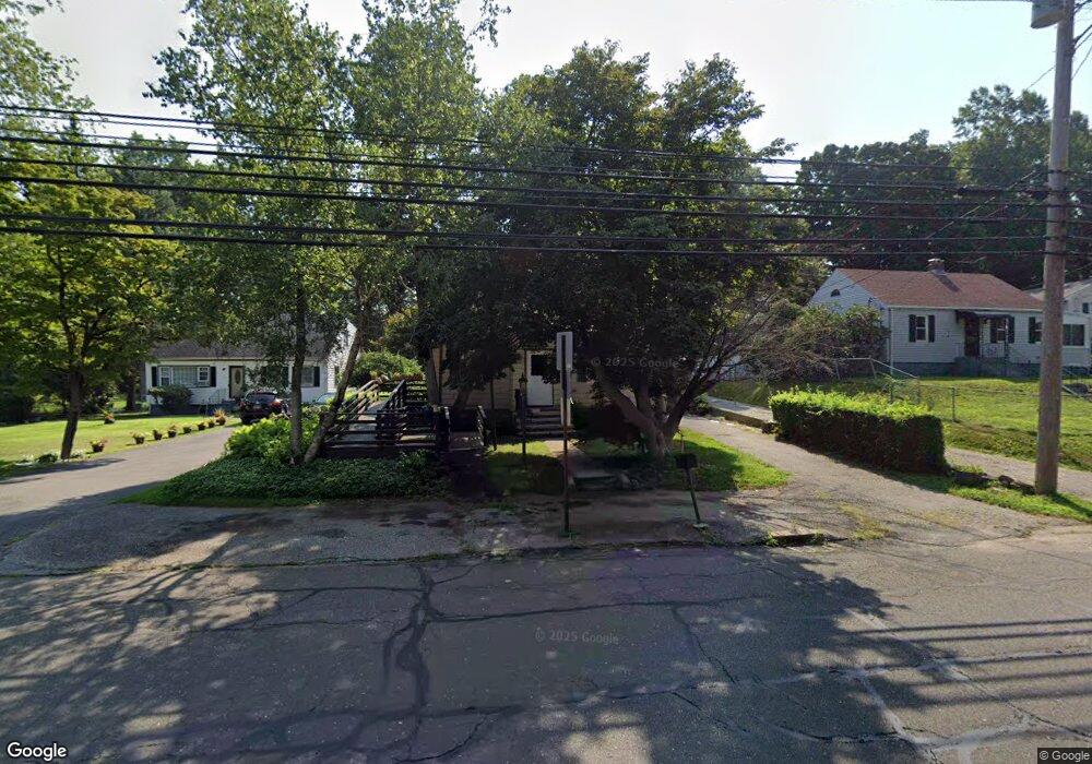 1736 Chopsey Hill Rd, Bridgeport, CT 06606 - photo 1