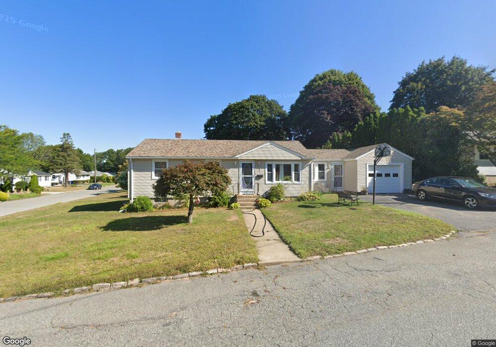 4 Meadow Dr, West Warwick, RI 02893 - photo 1