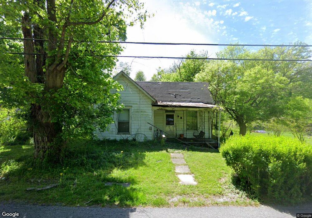 301 Beechmont Dr NE, Corydon, IN 47112 - photo 1