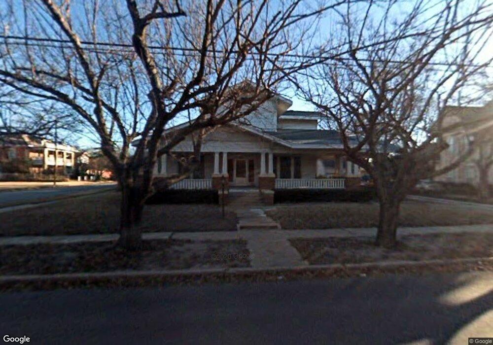 710 N Preston St, Ennis, TX 75119 - photo 1