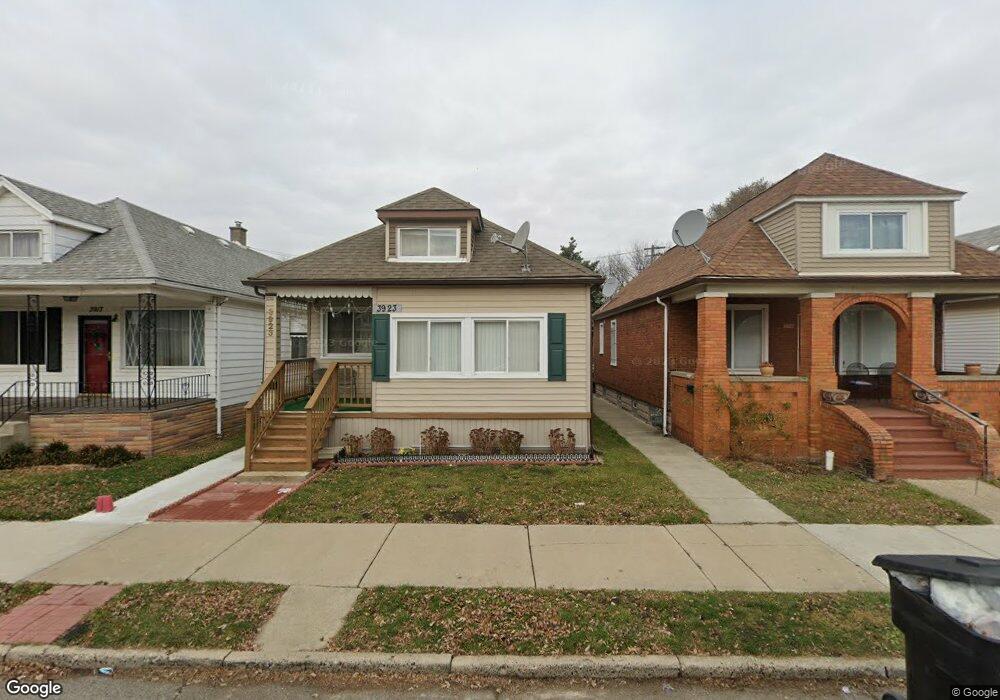 3916 Commor St, HamtraMcK, MI 48212 - photo 1