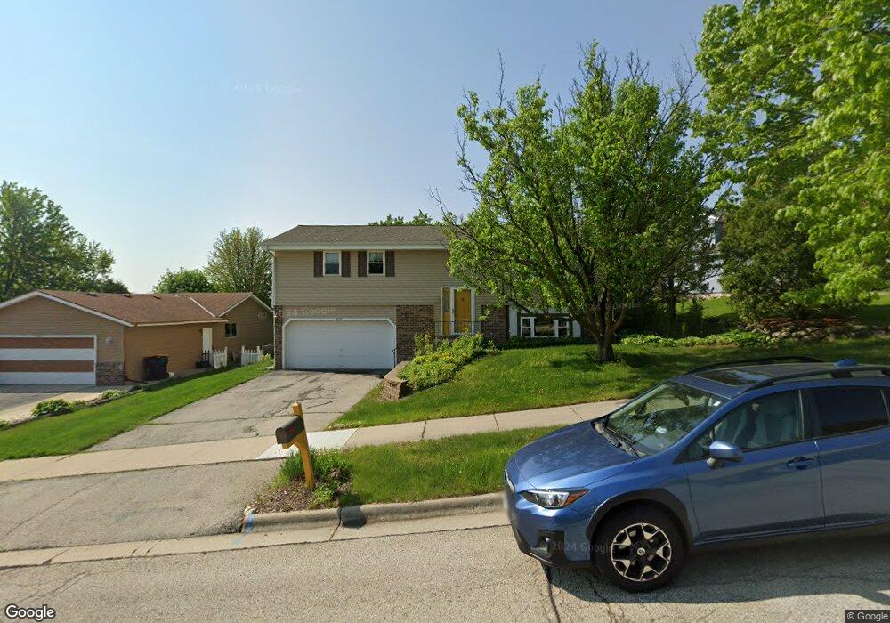 3227 Regent Place, West Bend, WI 53090 - photo 1