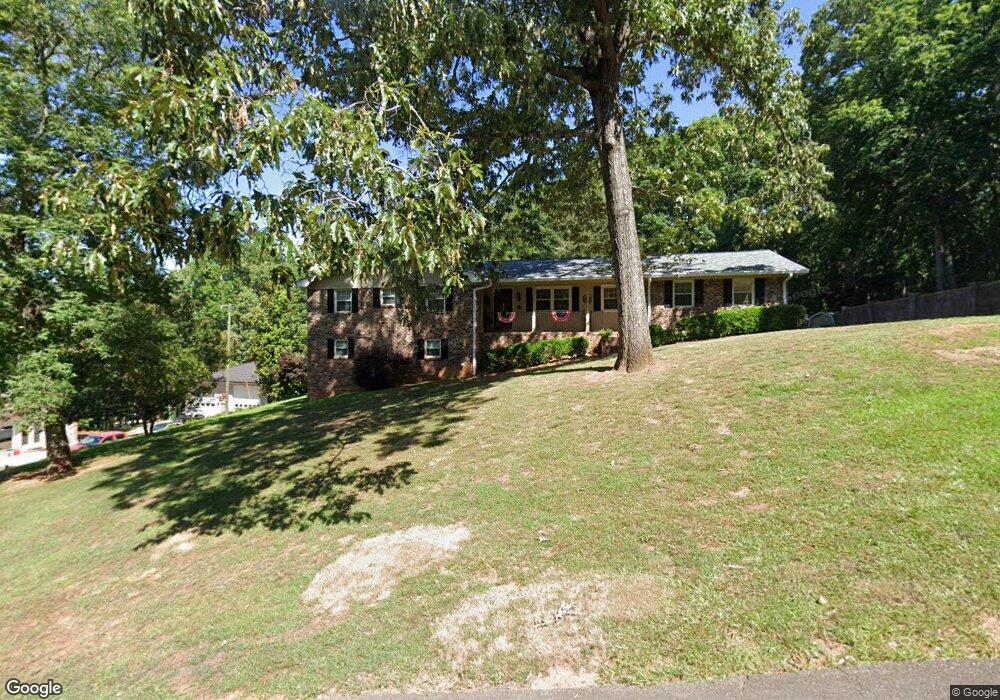 2385 Stephens Cir, Gainesville, GA 30506 - photo 1