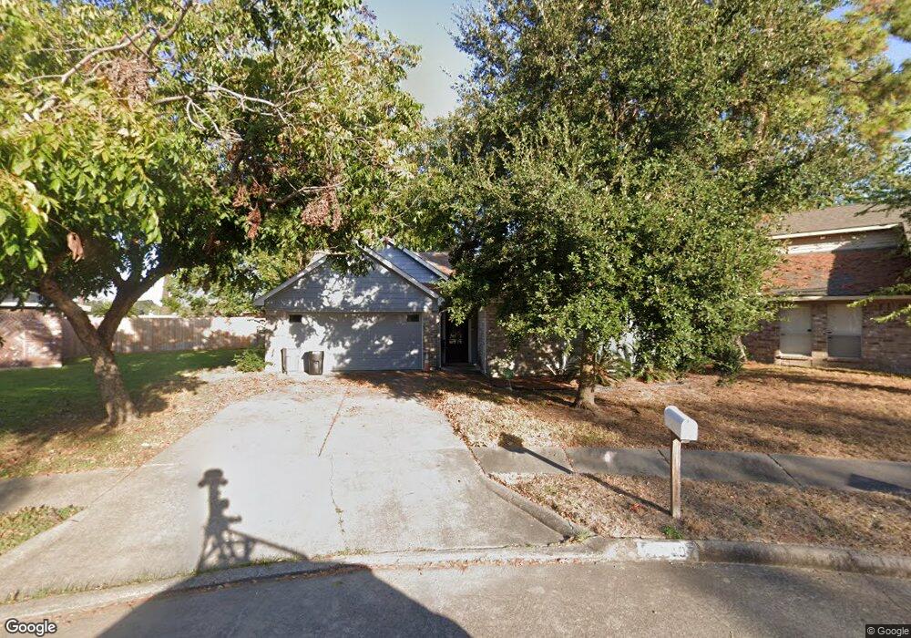 7407 Wood Bluff Blvd, Houston, TX 77040 - photo 1