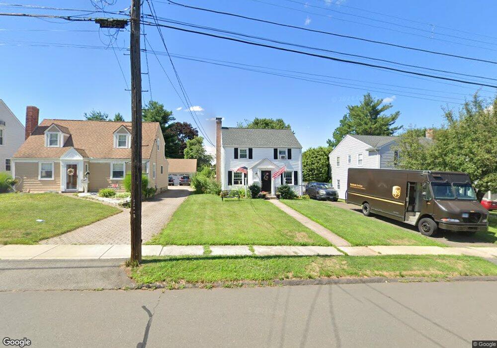 69 Chamberlain Rd, Wethersfield, CT 06109 - photo 1