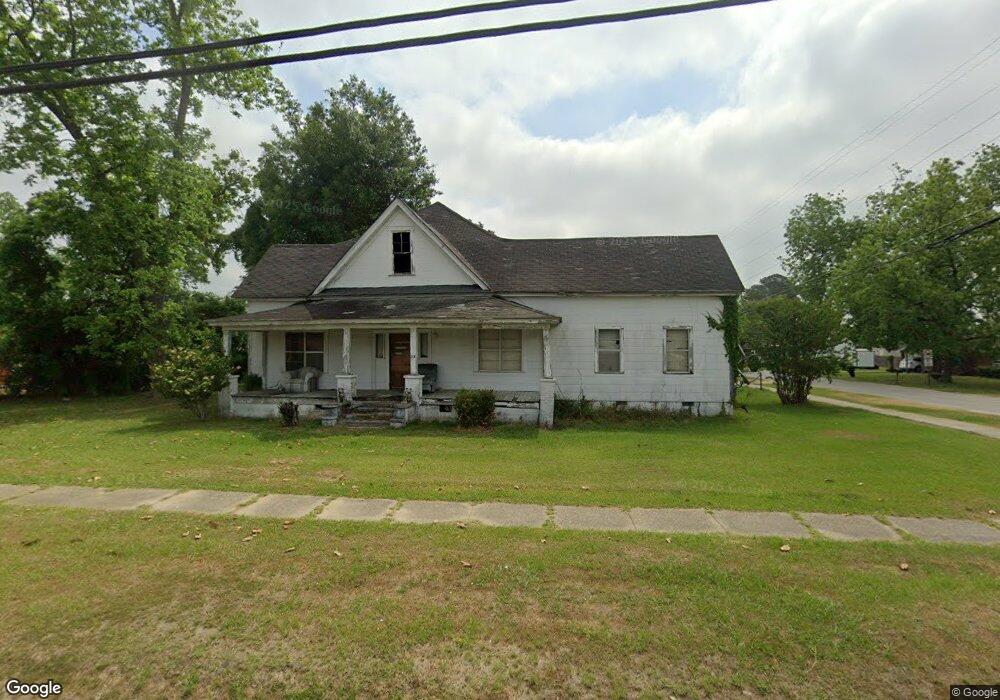 613 S Tennille Ave, Donalsonville, GA 39845 - photo 1