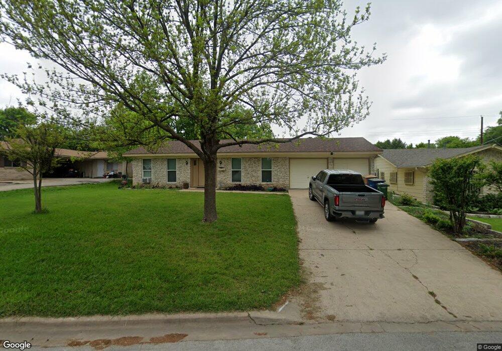 8904 Little Walnut Pkwy, Austin, TX 78758 - photo 1