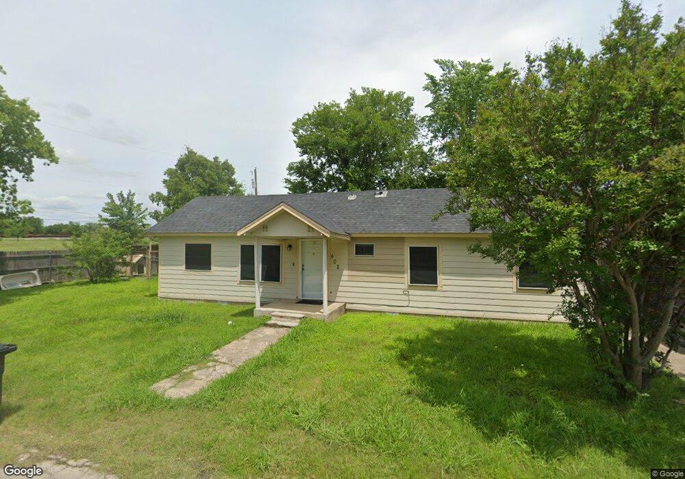 402 Evans St, Cleburne, TX 76031 - photo 1