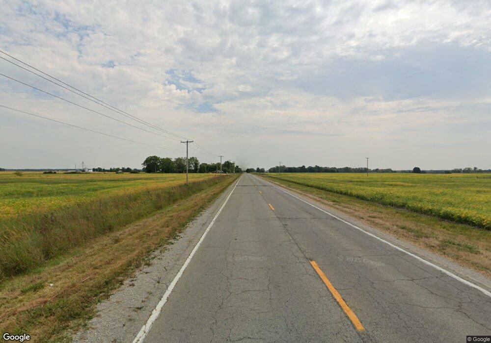 8926 E State Highway 33, Shumway, IL 62461 - photo 1