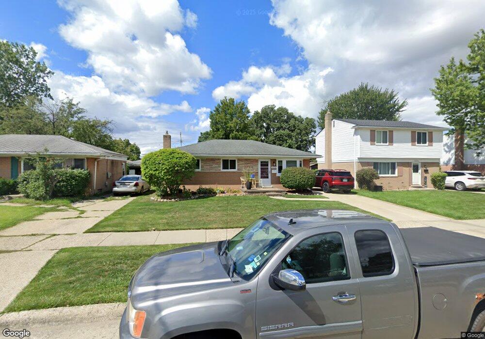 30545 Hennigan St, Roseville, MI 48066 - photo 1