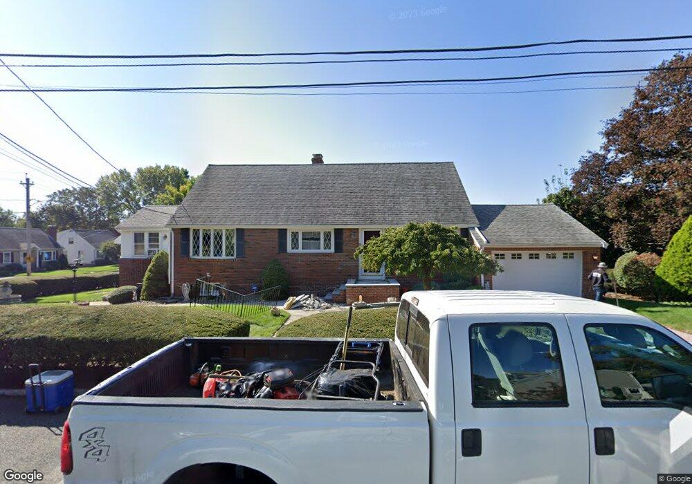 6 Sorenson Ct, Arlington, MA 02474 - photo 1