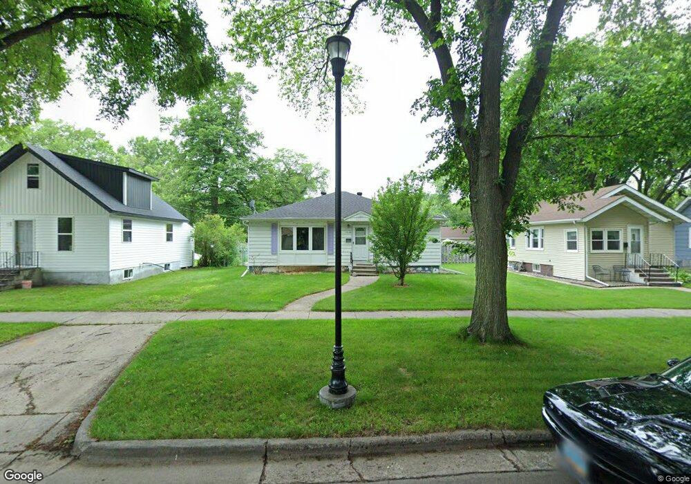 1526 8th St N, Fargo, ND 58102 - photo 1