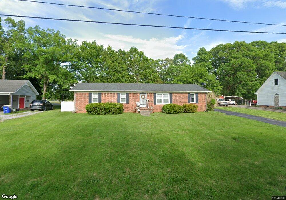 521 Sun Cir, Shelbyville, TN 37160 - photo 1