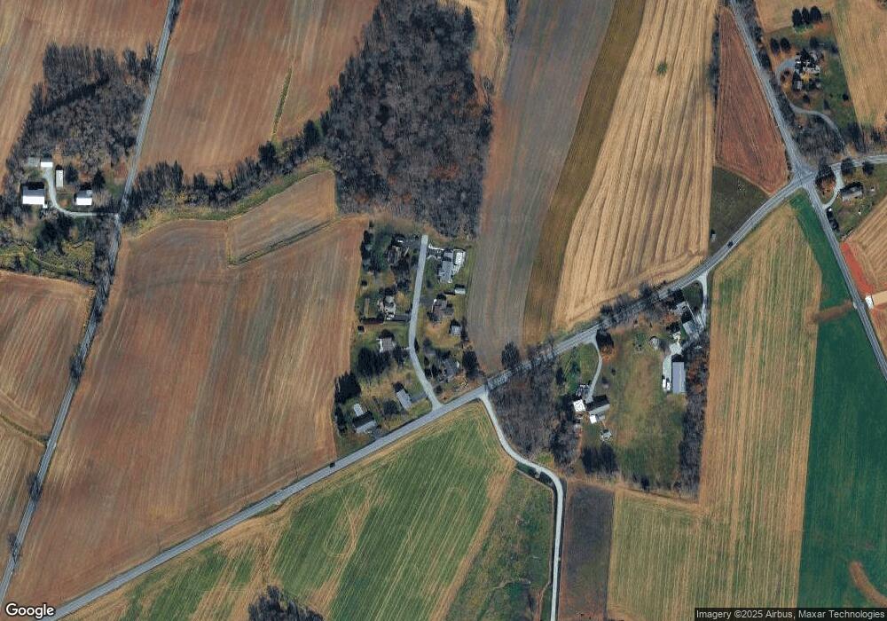 136 Border Ln, Hershey, PA 17033 - photo 1