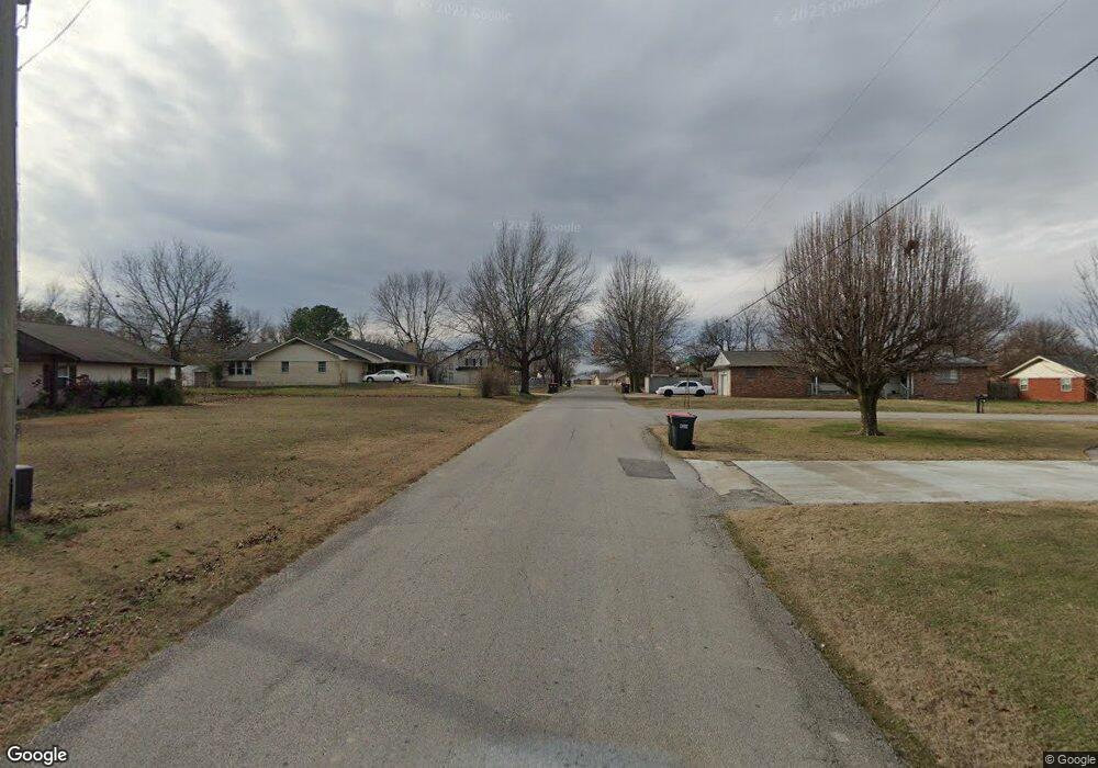 3345 Oaklawn, Springdale, AR 72764 - photo 1