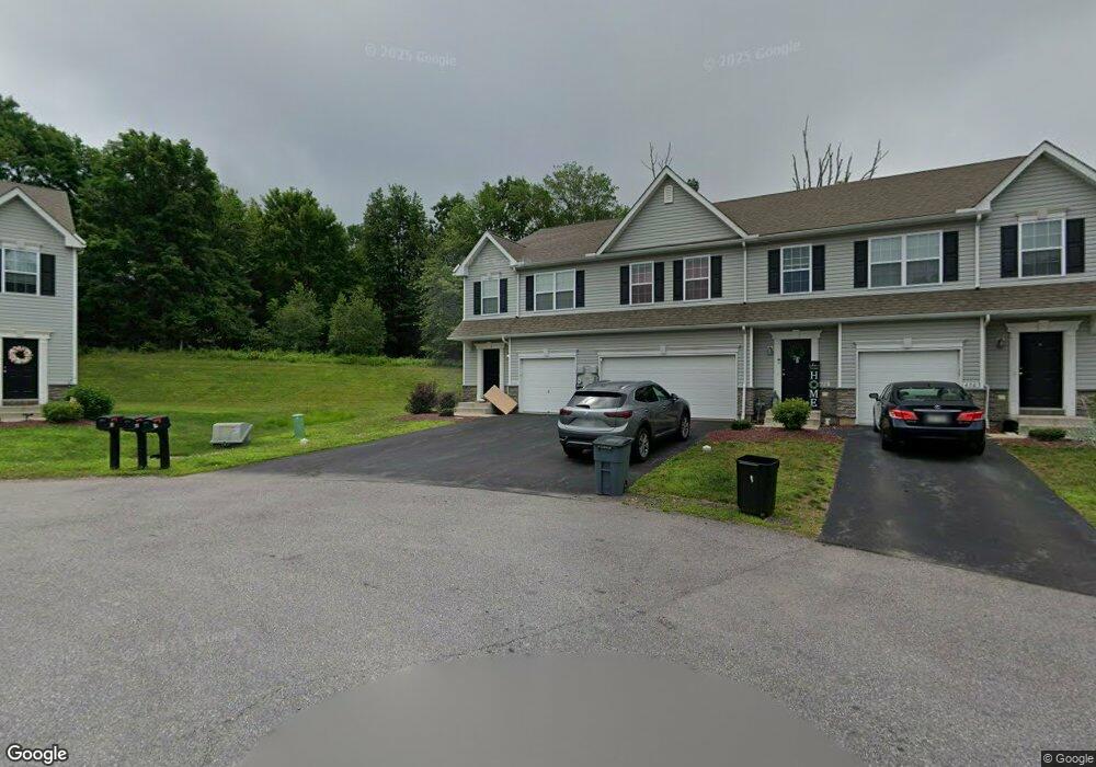 418 Couple Court Dr, Drums, PA 18222 - photo 1