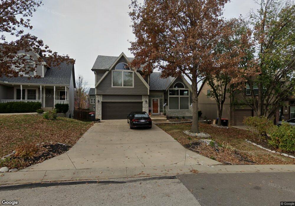 21522 W 54th St, Shawnee, KS 66226 - photo 1