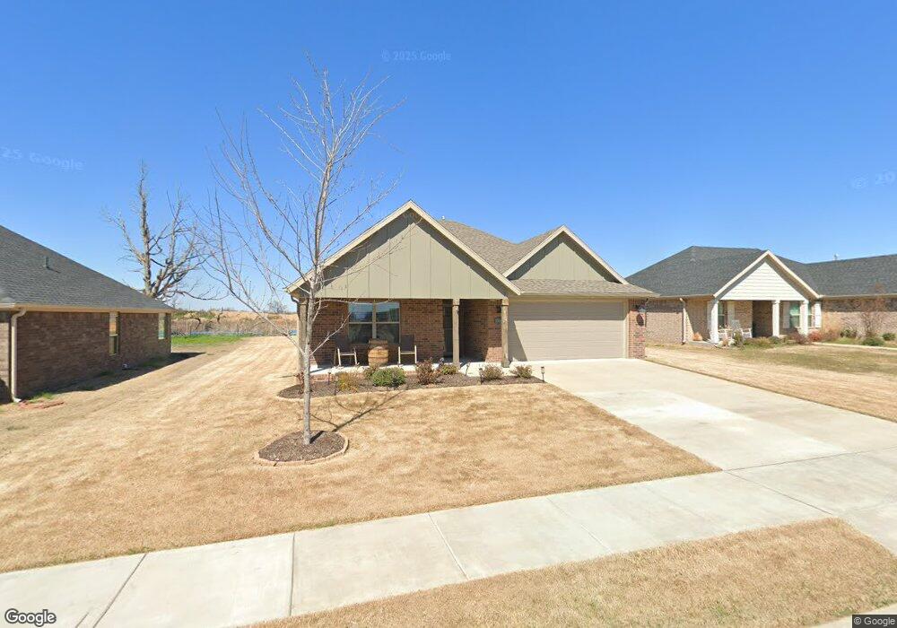 1006 Hickory Meadows Ave, Tontitown, AR 72762 - photo 1