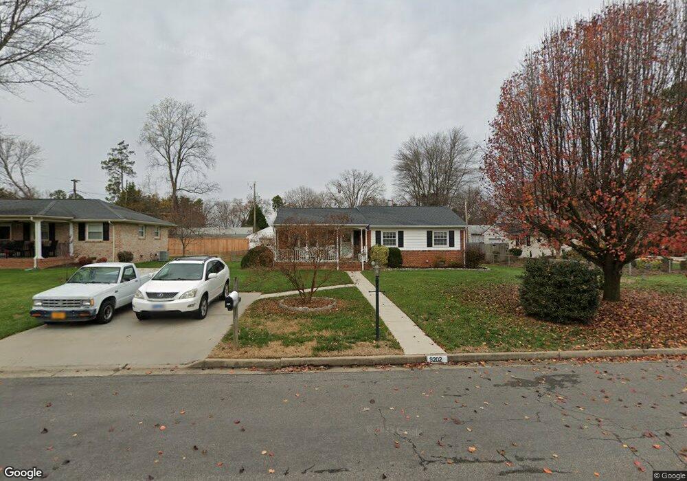 9202 Woodlake Dr, Henrico, VA 23294 - photo 1