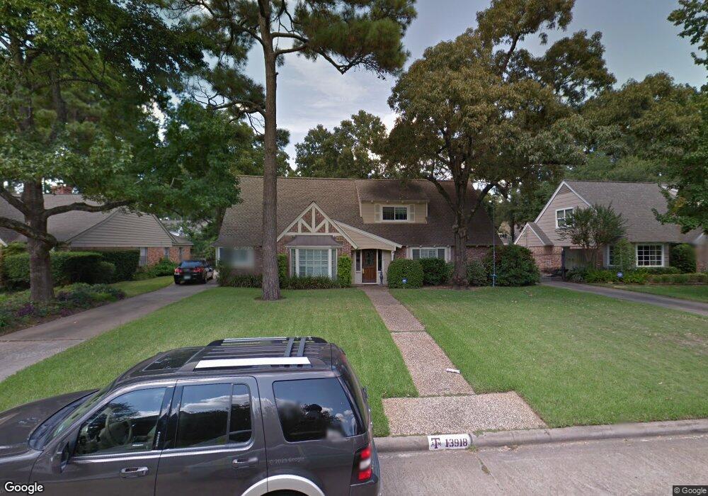 13918 Woodthorpe Ln, Houston, TX 77079 - photo 1