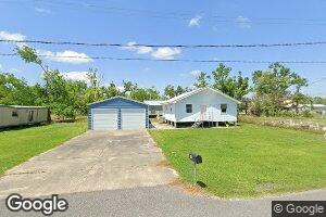 186 Pierce St, Golden Meadow, LA 70357