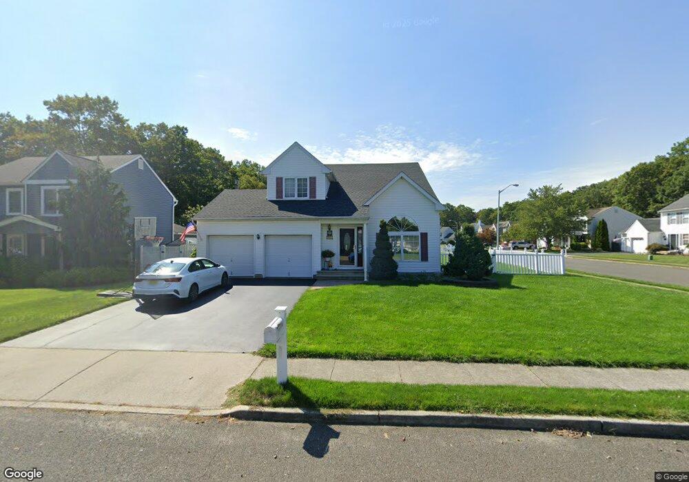 123 W Shenendoah Rd, Howell, NJ 07731 - photo 1