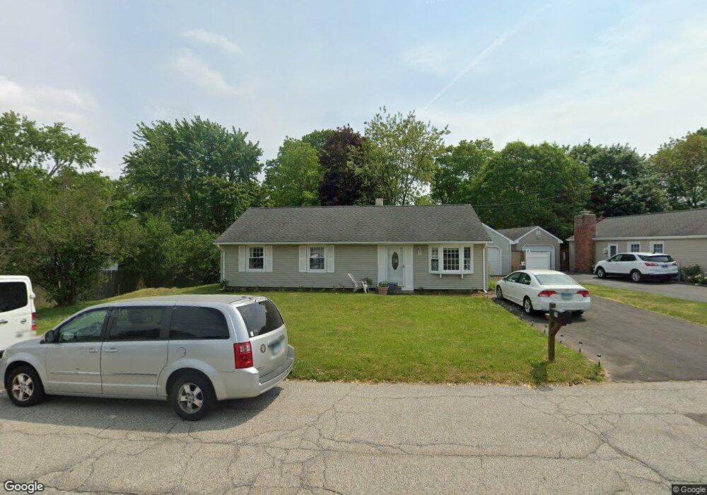 39 Little Deer Rd, Bridgeport, CT 06606 - photo 1