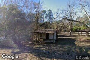 1065 Kelly St, Adrian, GA 31002