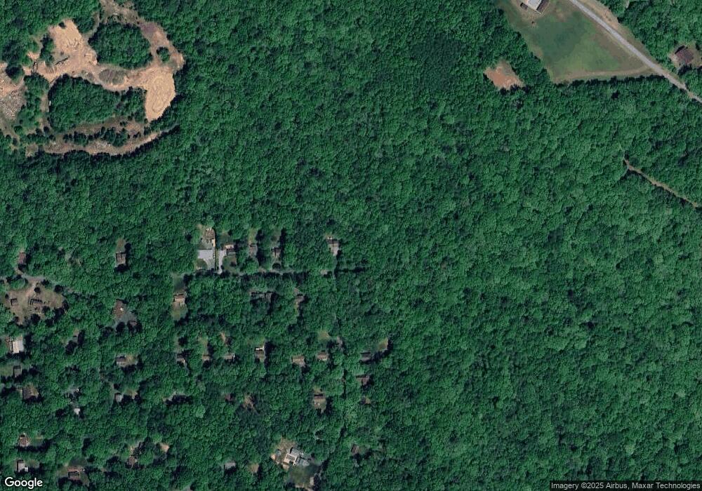 136 Hawthorn Rd, Albrightsville, PA 18210 - photo 1