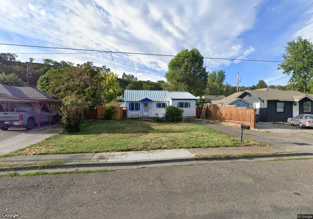 1412 E 14th St, the Dalles, OR 97058 - photo 1