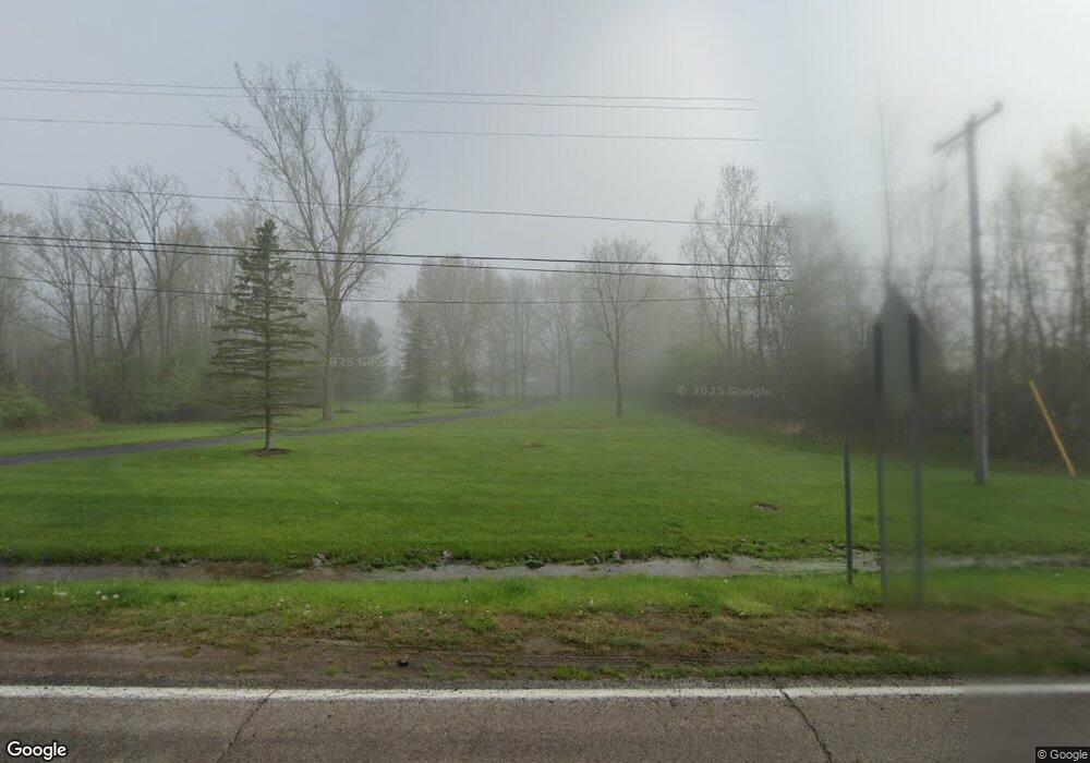 2272 W Reid Rd, Flint, MI 48507 - photo 1