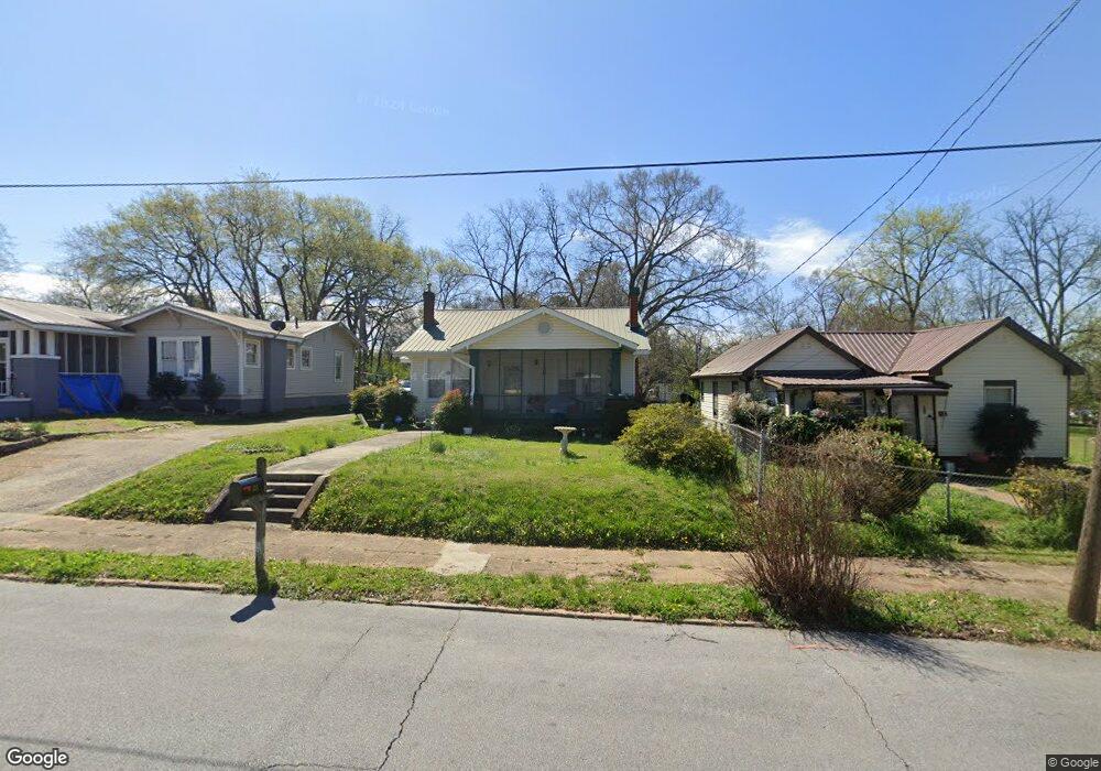 324 E Gibson St, Cedartown, GA 30125 - photo 1