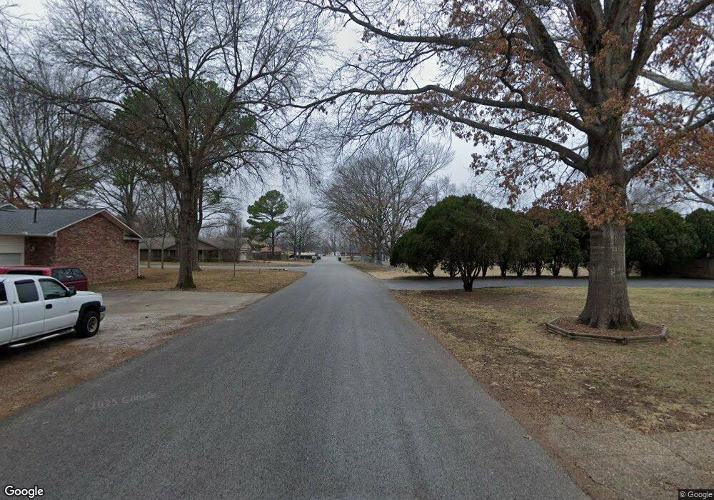 1407 S Mountie Blvd, Rogers, AR 72756 - photo 1