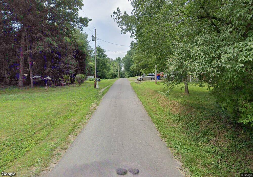 711 Red Horse Ave unit Parkview Shores 2, Scottsville, KY 42164 - photo 1