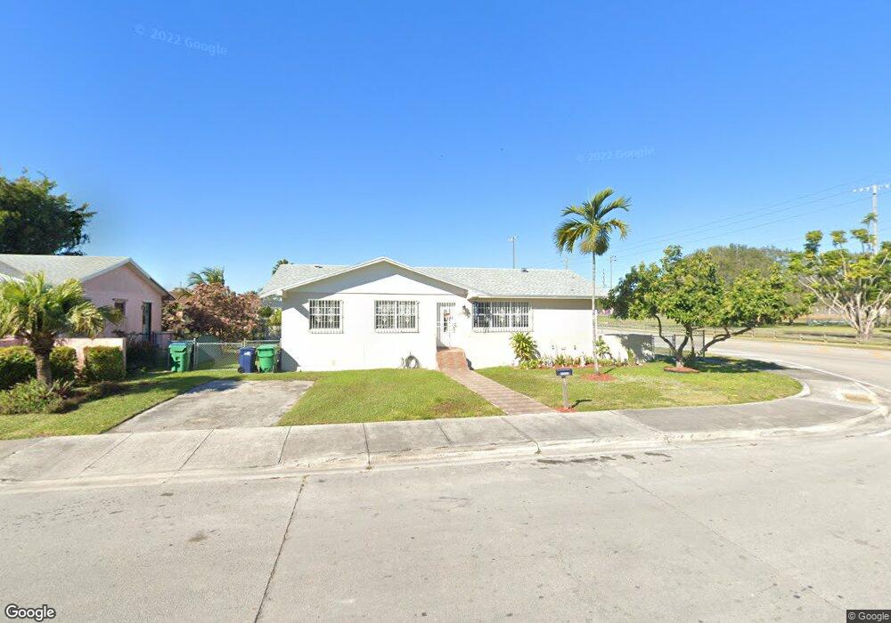 22000 22000 Sw 113 Ct, Miami, FL 33170 - photo 1